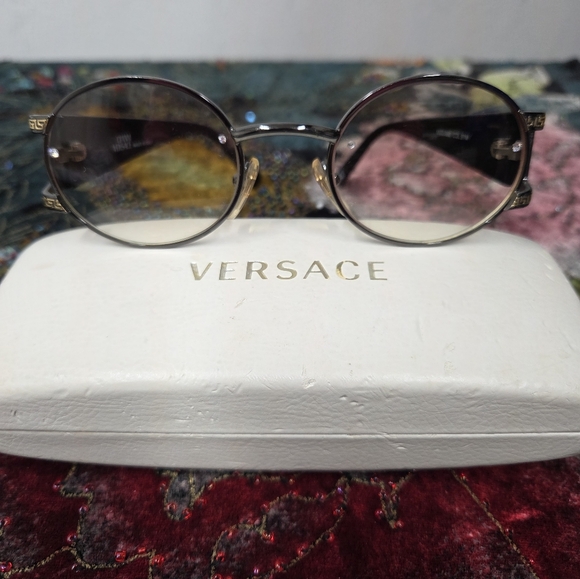 Versace Accessories - Versace Sunglasses